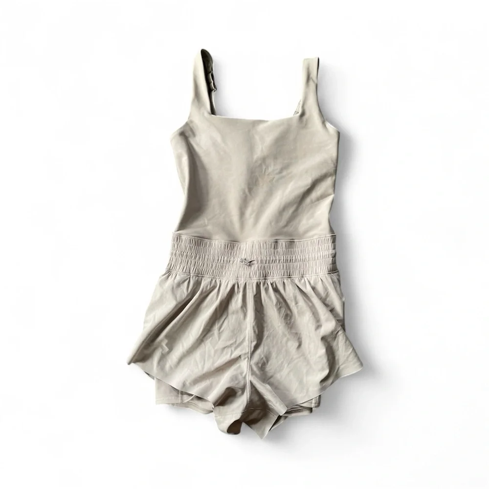 Abercrombie & Fitch YPB SculptLUX Hybrid Flyaway Tennis Gym Athleisure Romper - Picture 2 of 4